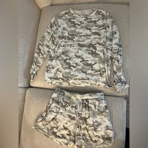 Women’s lounge set